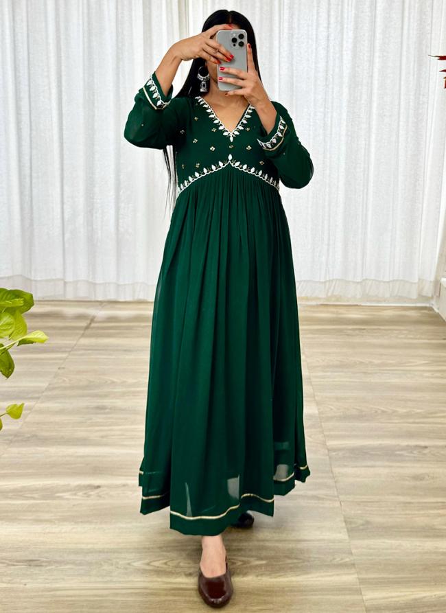 Faux Georgette Green Party Wear Embroidery Work Readymade Aliya Cut Anarkali Suit